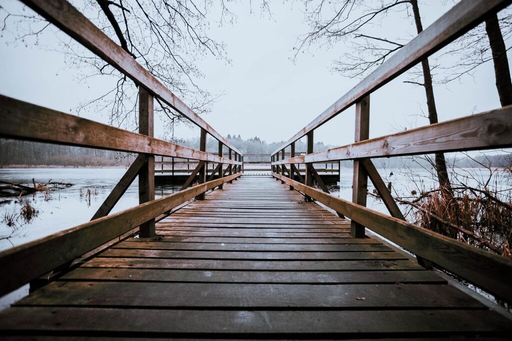 若ハゲが気になる20代が病院に行くべき理由は？